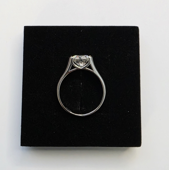 None Jewelry - Engagement Ring 2CT Size 6 Moissanite in Solid Silver ASR6111